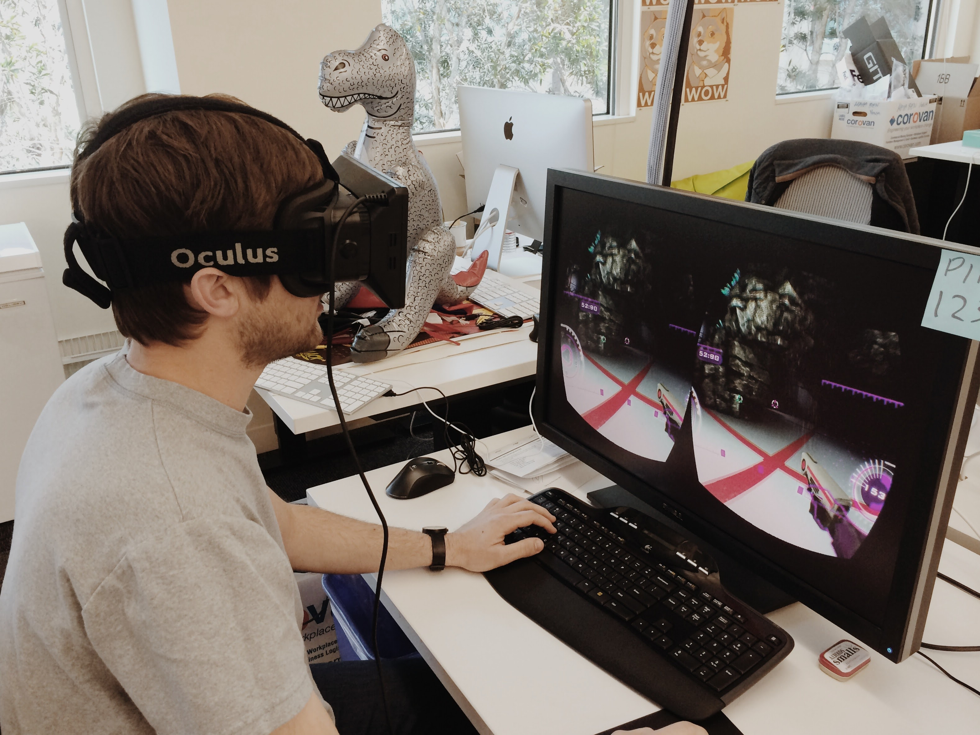 Oculus Rift Development Kit 2 media 1